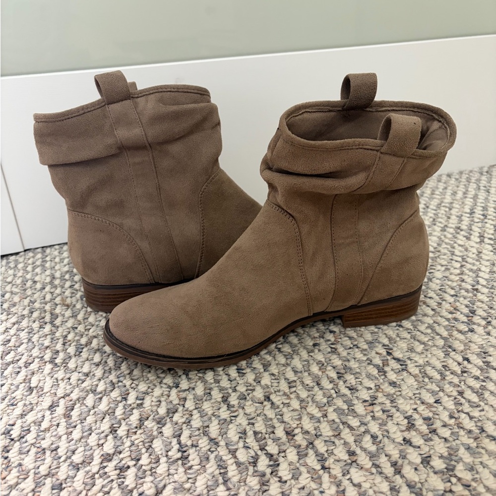 Women's Tan Ankle Boots